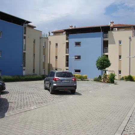 Apartament Viola Design Apartman