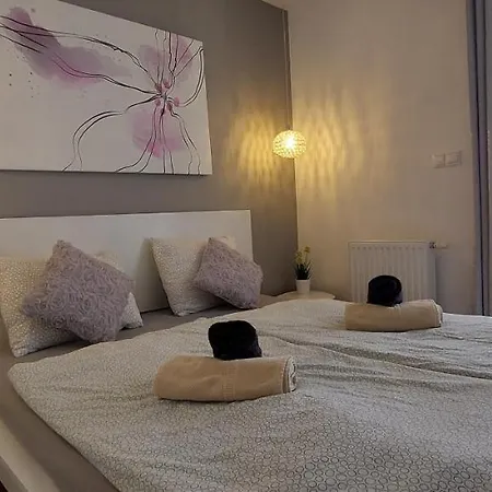Apartament Viola Design Apartman *