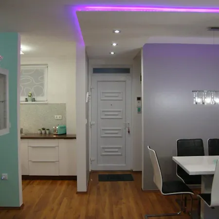 Viola Design Apartman